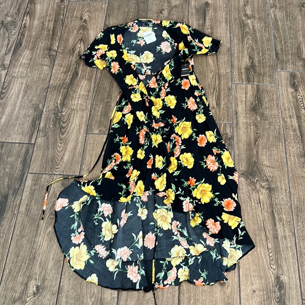 Forever 21 wrap dress brand new